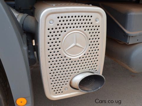 Mercedes-Benz Actros 3340 (pulling) in Uganda