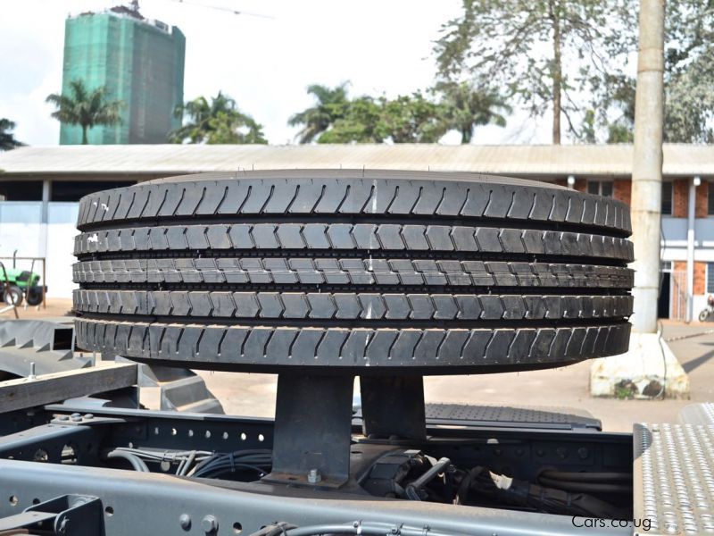 Mercedes-Benz Actros 3340 (semi-trailer) in Uganda