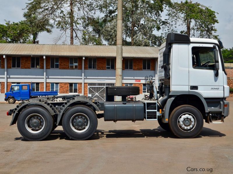 Mercedes-Benz Actros 3340 (semi-trailer) in Uganda