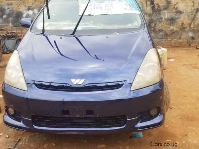 Toyota  WISH in Uganda