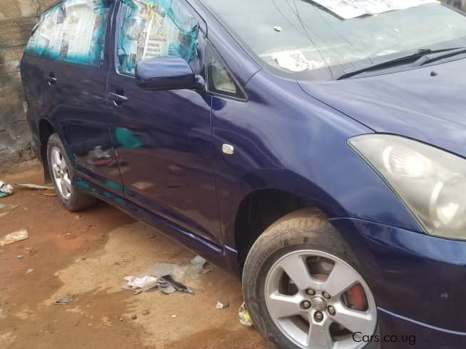 Toyota  WISH in Uganda