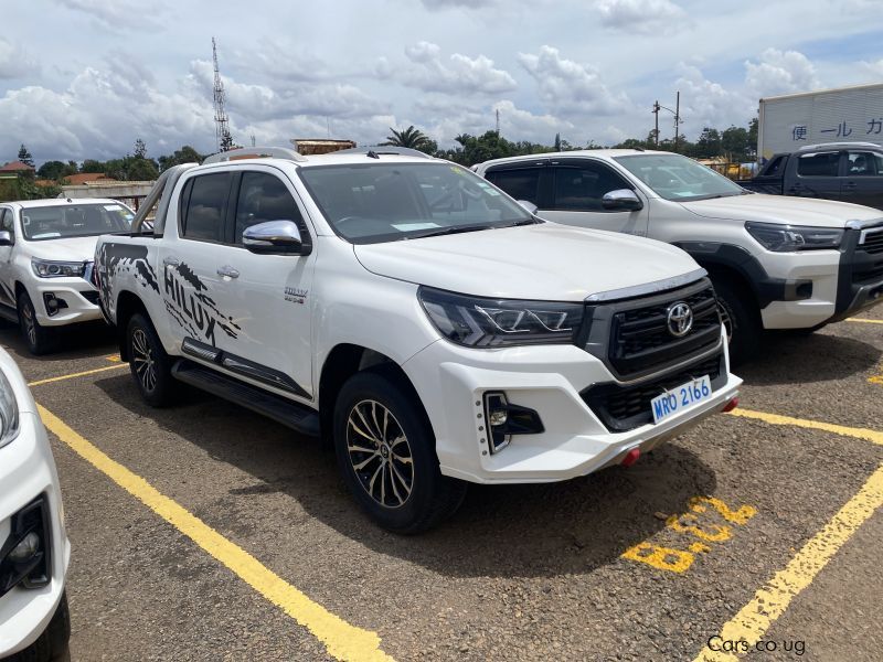 Toyota HILLUX in Uganda