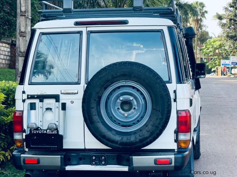 Toyota Land cruiser  Hardtop in Uganda