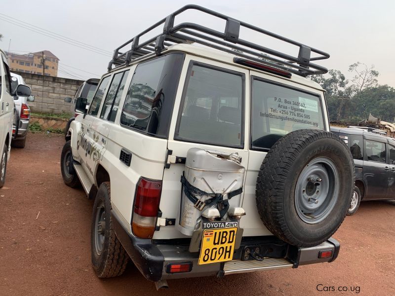 Toyota land cruiser hardtop in Uganda