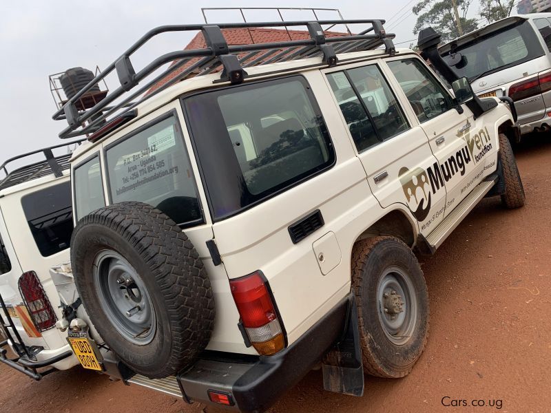 Toyota land cruiser hardtop in Uganda