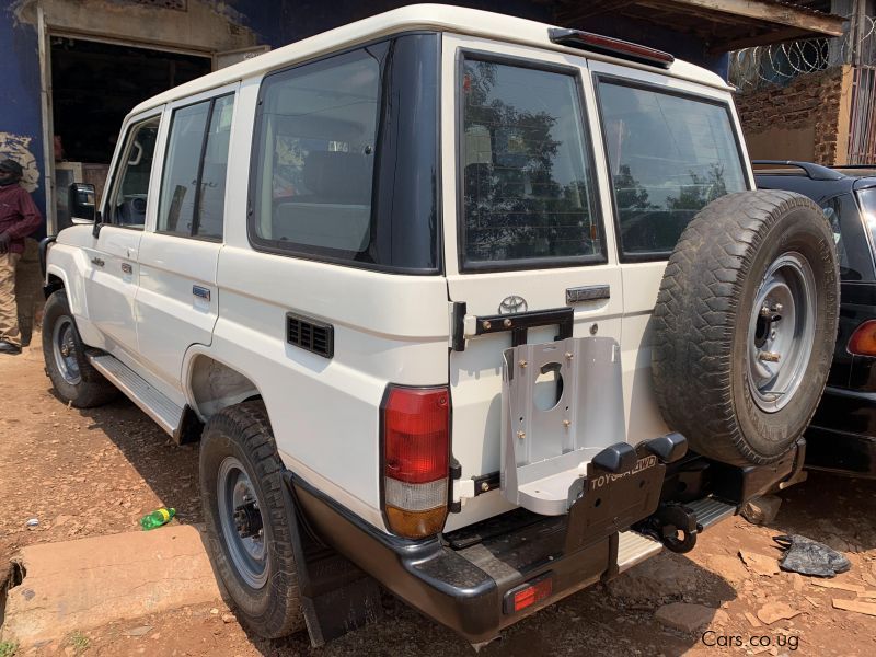 Toyota land cruiser hardtop in Uganda