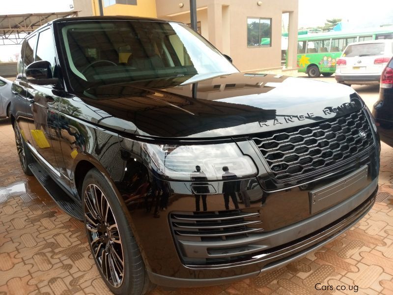 Land Rover Range Rover VOGUE in Uganda