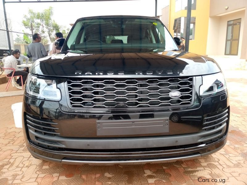 Land Rover Range Rover VOGUE in Uganda