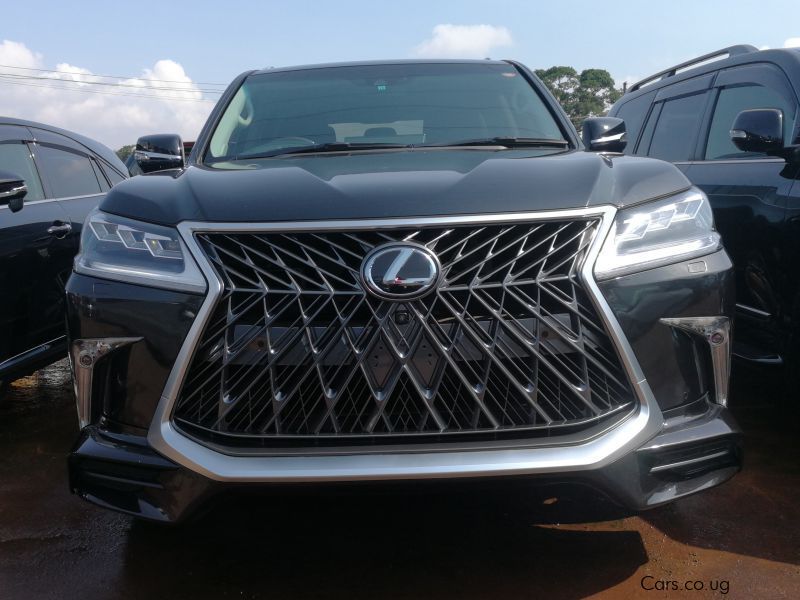 Lexus LX570 in Uganda