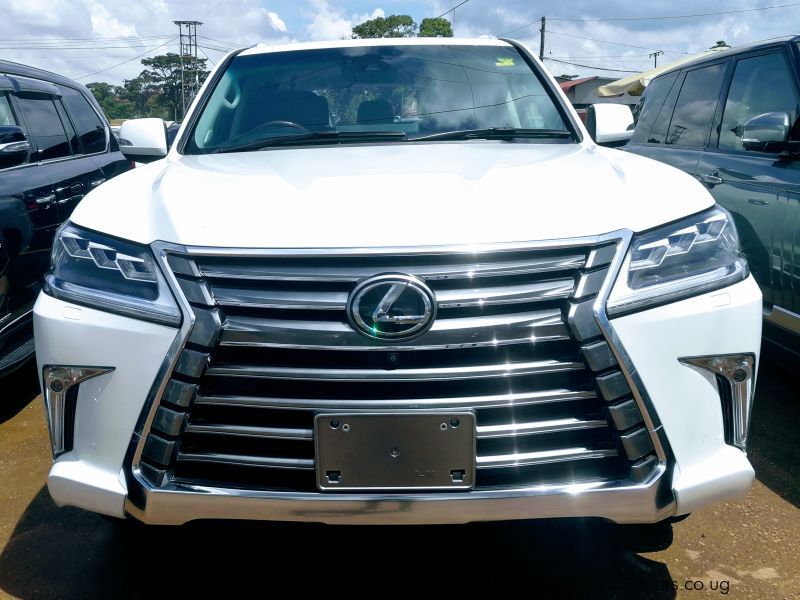 Lexus LX570 in Uganda