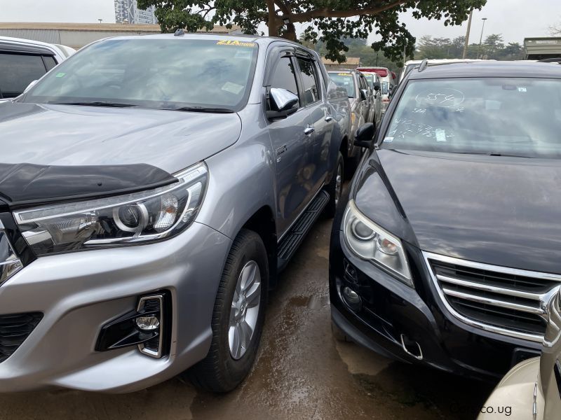 Toyota HILLUX in Uganda