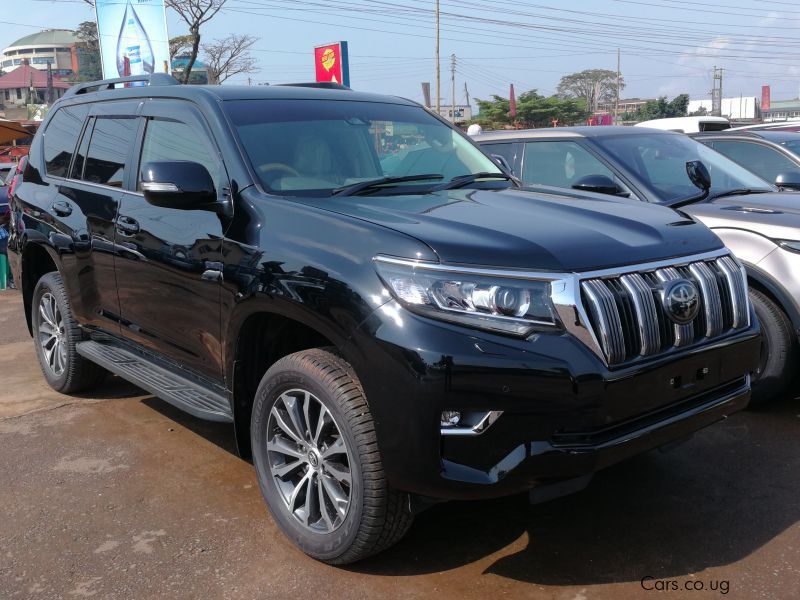 Toyota Land Cruiser Tx in Uganda