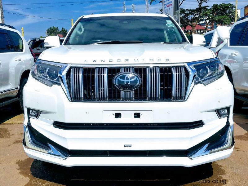 Toyota Land Cruiser Tx in Uganda