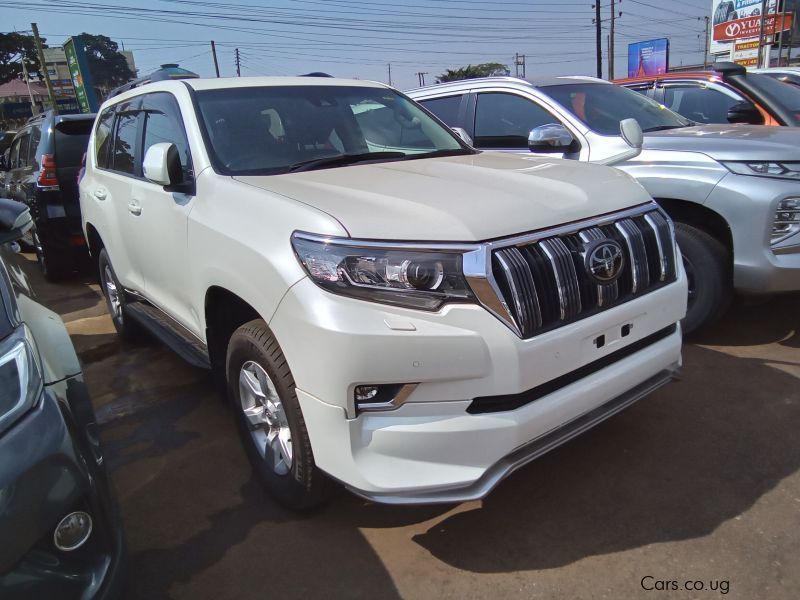 Toyota land cruiser tx in Uganda