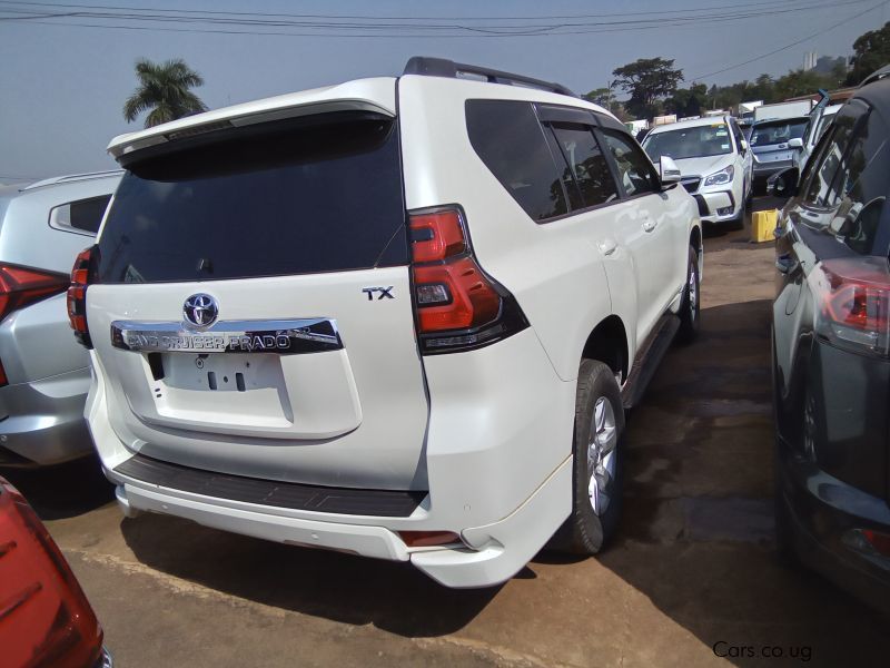 Toyota land cruiser tx in Uganda