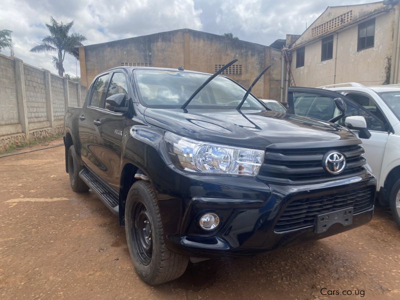 Toyota HILUX in Uganda