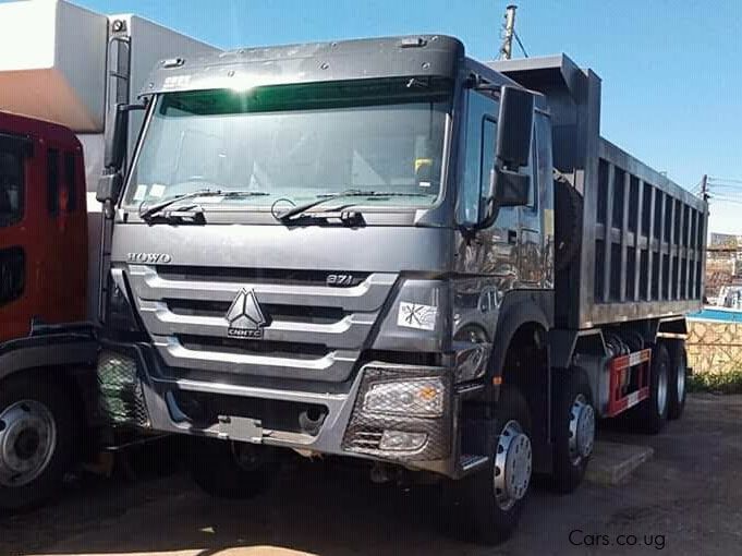 Asia Sino Truck 12ryres in Uganda