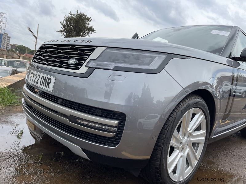 Land Rover Range rover in Uganda