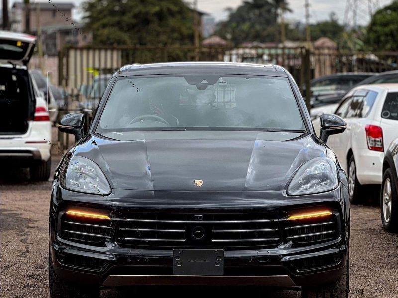 Porsche CAYENNE in Uganda