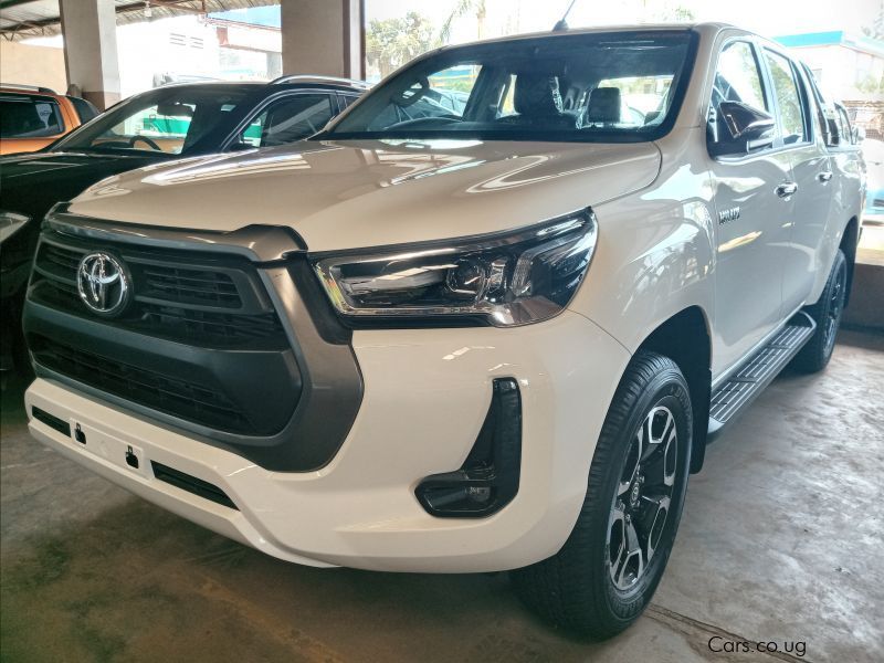 Toyota Hilux 4x4 in Uganda