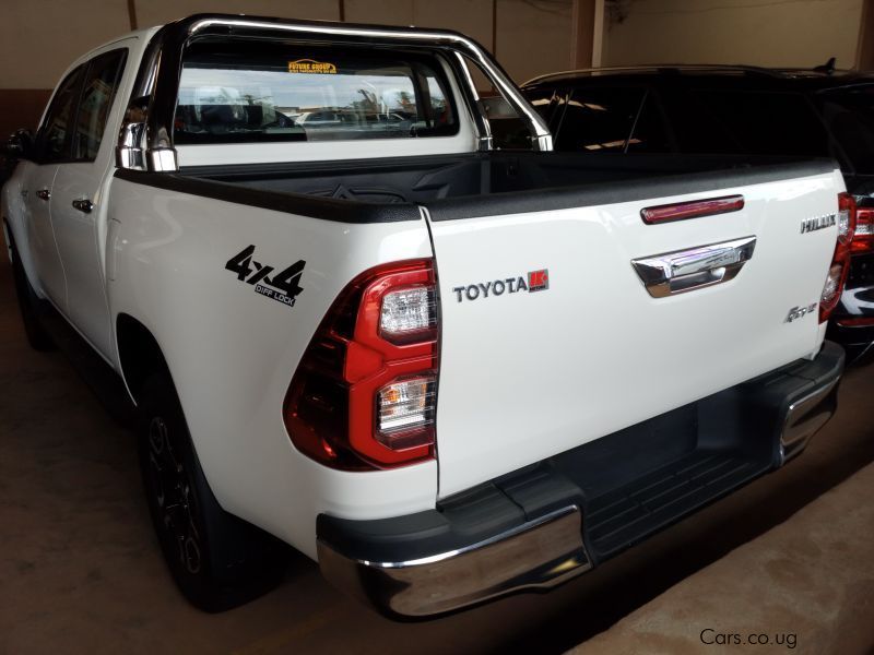 Toyota Hilux 4x4 in Uganda