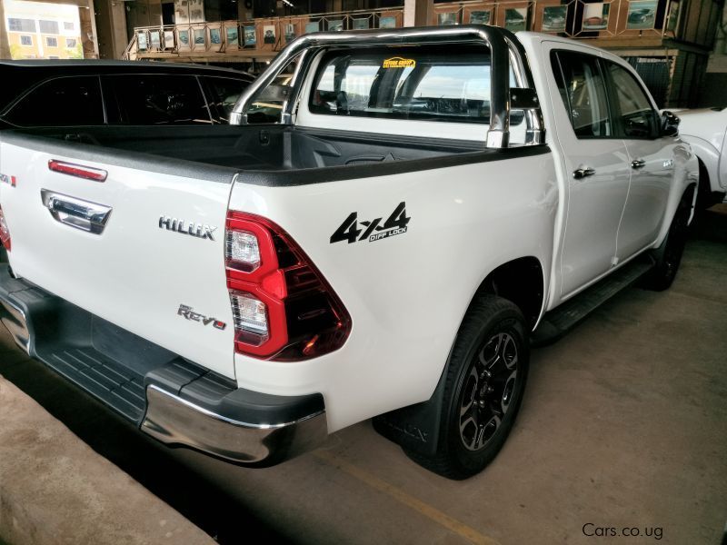 Toyota Hilux 4x4 in Uganda