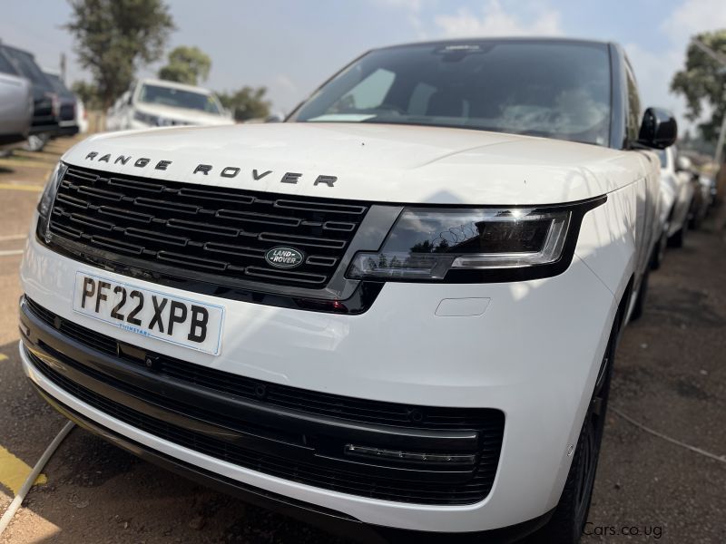 Land Rover Vogue in Uganda