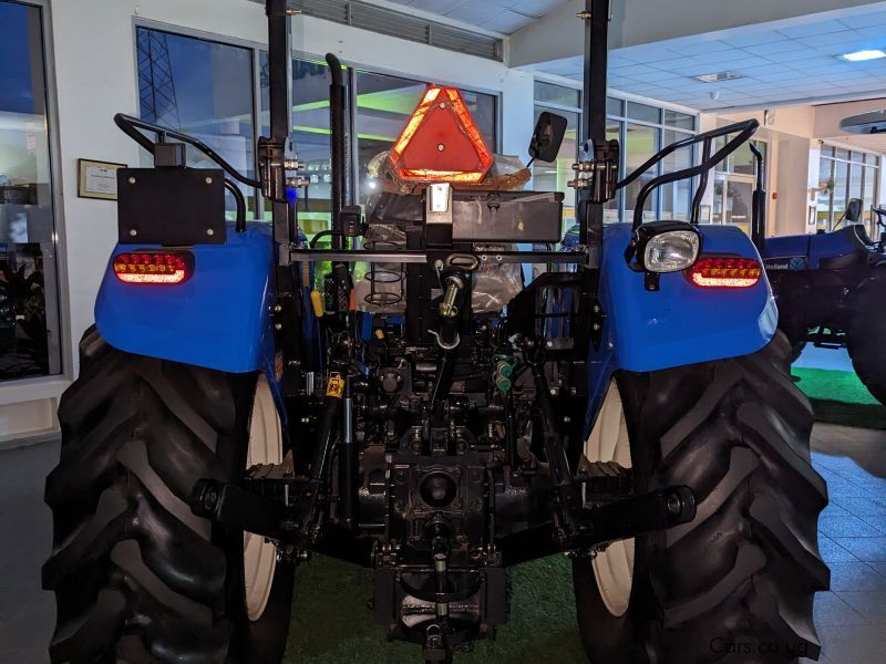 New Holland  TT55 4WD in Uganda