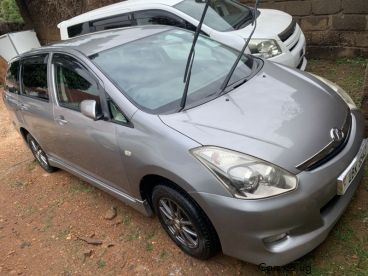 Pre-owned Toyota wish for sale in 