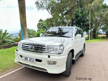 Pre-owned Toyota land cruiser v8 for sale in 