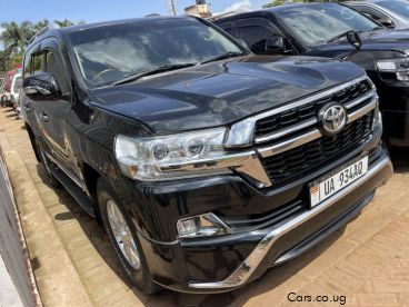 Pre-owned Toyota land cruiser v8 for sale in 