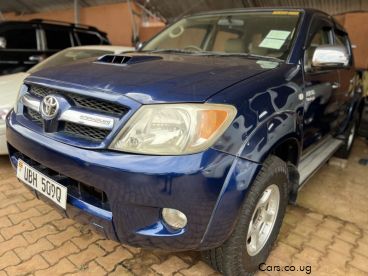 Pre-owned Toyota hilux double cabin for sale in 