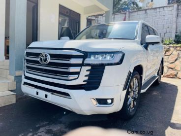 Pre-owned Toyota land cruiser v8 for sale in 