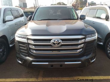 Pre-owned Toyota Land Cruiser for sale in 