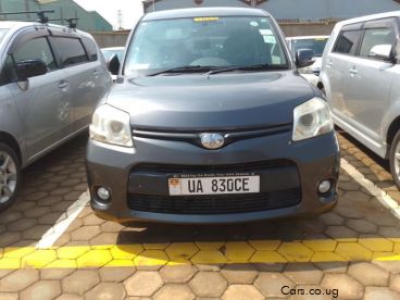 Pre-owned Toyota Sienta for sale in 