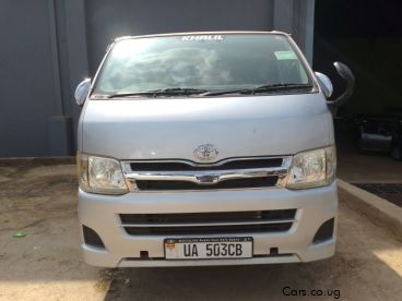 Pre-owned Toyota hiace for sale in 