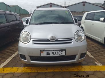 Pre-owned Toyota Sienta for sale in 