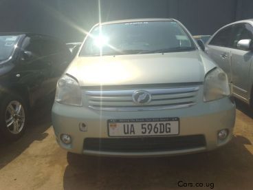 Pre-owned Toyota raum for sale in 