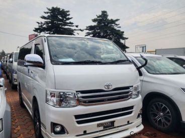 Pre-owned Toyota Hiace for sale in 