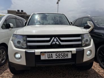 Pre-owned Mitsubishi Pajero Short for sale in 