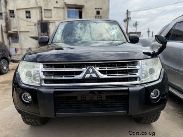 Pre-owned Mitsubishi Pajero for sale in 