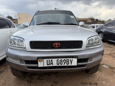 Pre-owned Toyota Rav 4 for sale in 
