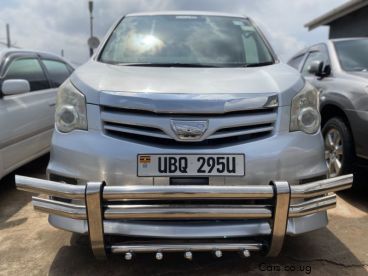 Pre-owned Toyota Noah for sale in 