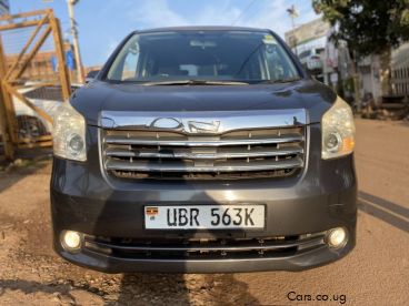Pre-owned Toyota Noah for sale in 