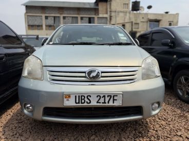 Pre-owned Toyota Raum for sale in 
