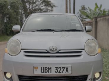 Pre-owned Toyota Sienta for sale in 