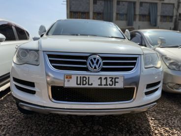 Pre-owned Volkswagen Touareg for sale in 