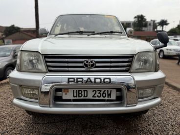 Pre-owned Toyota Prado for sale in 