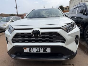 Pre-owned Toyota Rav 4 for sale in 