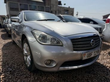 Pre-owned Nissan Fuga for sale in 